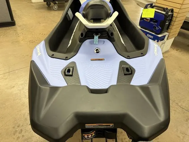 Slide: The Image of Sea-Doo Spark for 3 2024 - 6