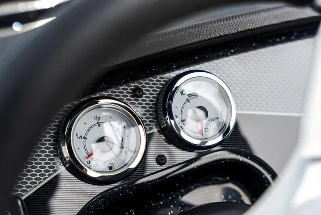 Slide: The Image of Lund 202 PRO-V GL Sport 2025 - 27