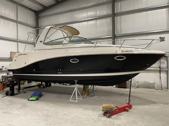 Slide: The Image of Rinker 280 Express Cruiser 2009 - 2