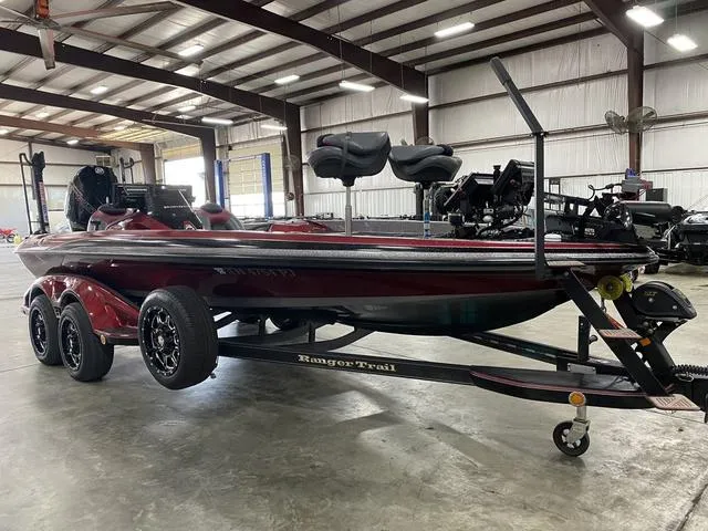 Slide: The Image of Ranger Z521 W/ MERCURY 250 PRO XS 4-STROKE 2012 - 10