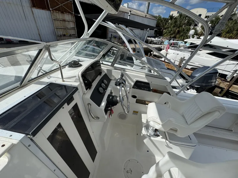 Slide: The Image of Boston Whaler Conquest 23 1999 - 59