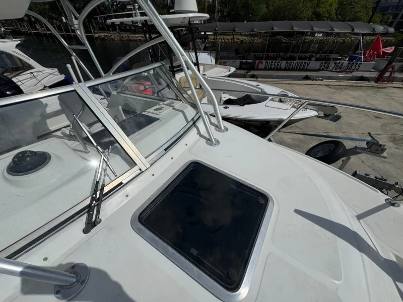 Slide: The Image of Boston Whaler Conquest 23 1999 - 66