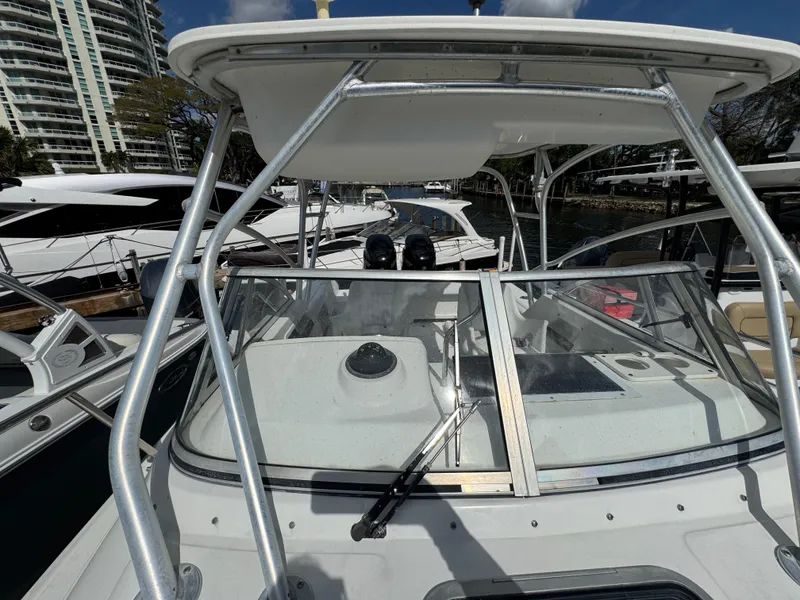 Slide: The Image of Boston Whaler Conquest 23 1999 - 68