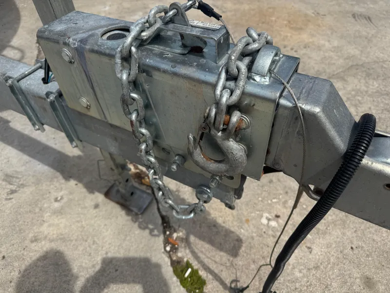 Slide: The Image of Boston Whaler Conquest 23 1999 - 70