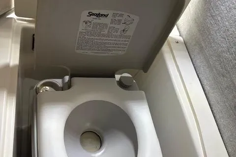 Slide: The Image of Boston Whaler Conquest 23 1999 - 99