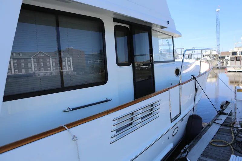 Slide: The Image of Starboard side walkway forward - 28