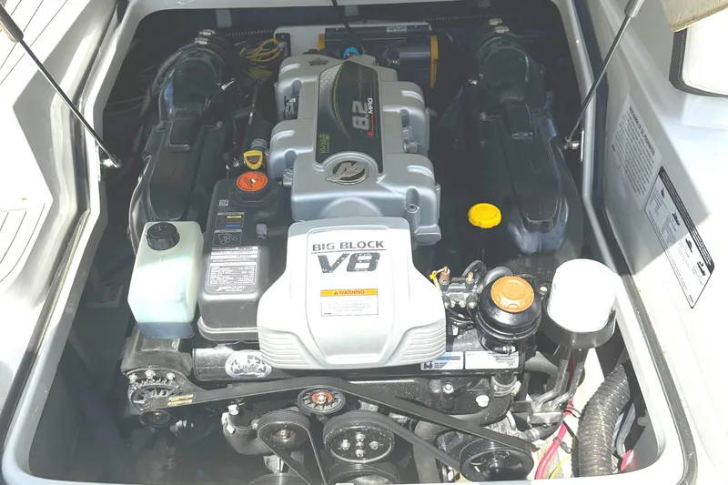 Slide: The Image of Big Block V8 engine in 2020 Crownline 290 SS boat, showcasing power and performance. - 25