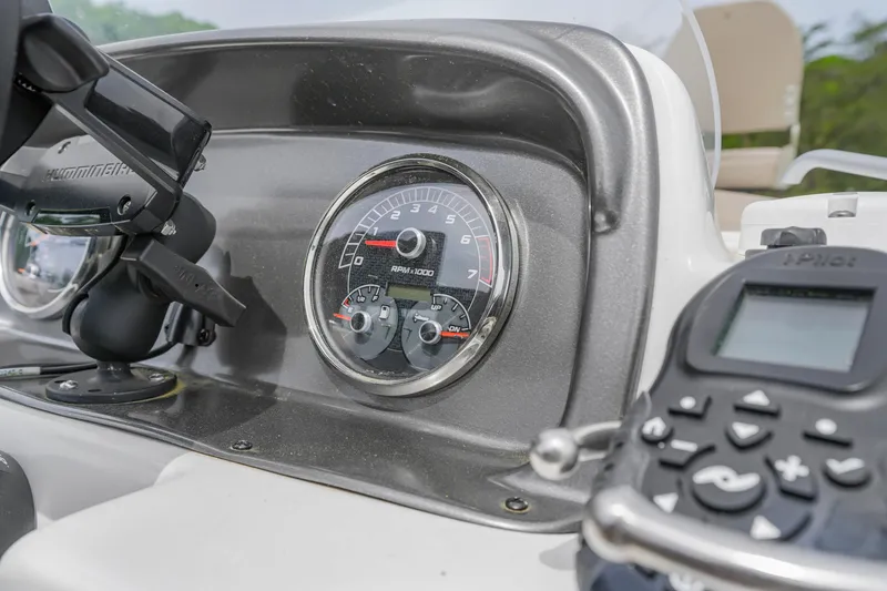 Slide: The Image of Dashboard of 2022 Hurricane SS201 boat with speedometer and control panel. - 8