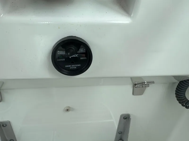 Slide: The Image of Engine compartment of a 2008 Back Cove 29 Hardback boat with Yanmar engine. - 25