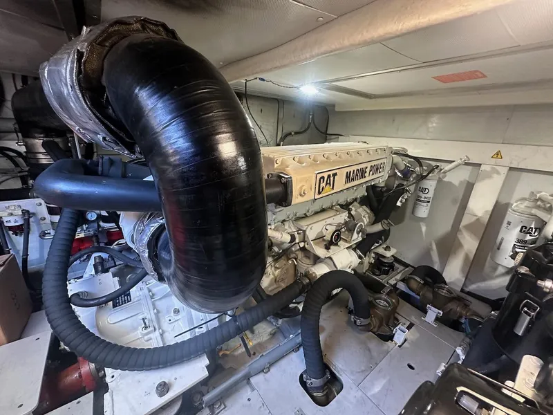 Slide: The Image of Engine room of a 2006 Azimut 55E yacht with CAT Marine Power engine. - 37