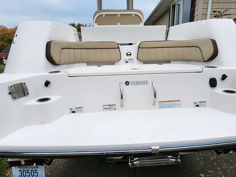 Slide: The Image of Yamaha 255 FSH Sport E 2022 - 2