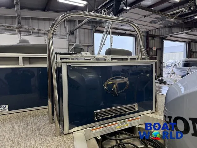 Slide: The Image of Tahoe LTZ 2385 Quad Lounge Tritoon Pontoon & Honda 4-Str 2022 - 42