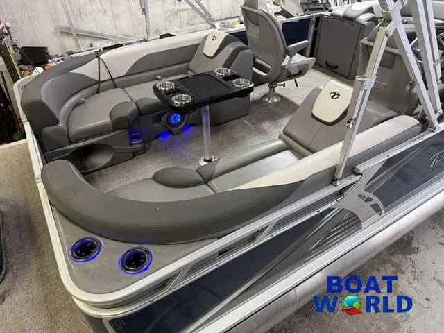 Slide: The Image of Tahoe LTZ 2385 Quad Lounge Tritoon Pontoon & Honda 4-Str 2022 - 5