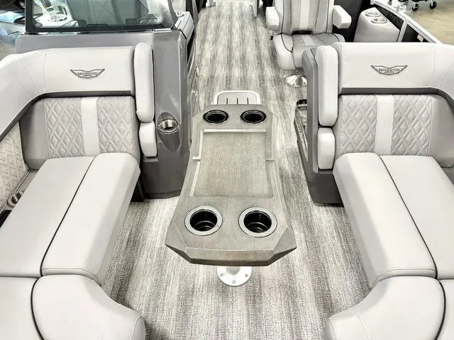 Slide: The Image of Bennington M Quad Bench 22 MFB 2025 - 8