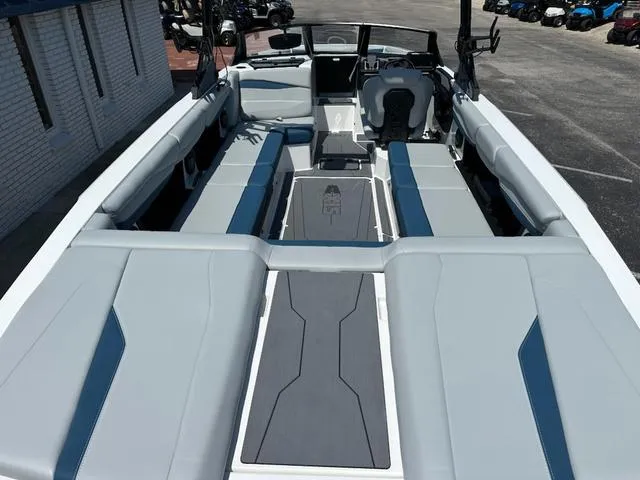 Slide: The Image of Axis Wake Research A Series A245 2025 - 6