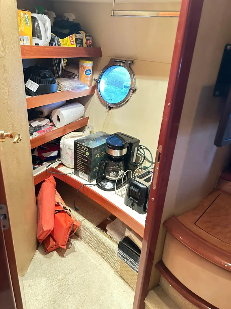 Slide: The Image of Azimut 62 2006 - 64