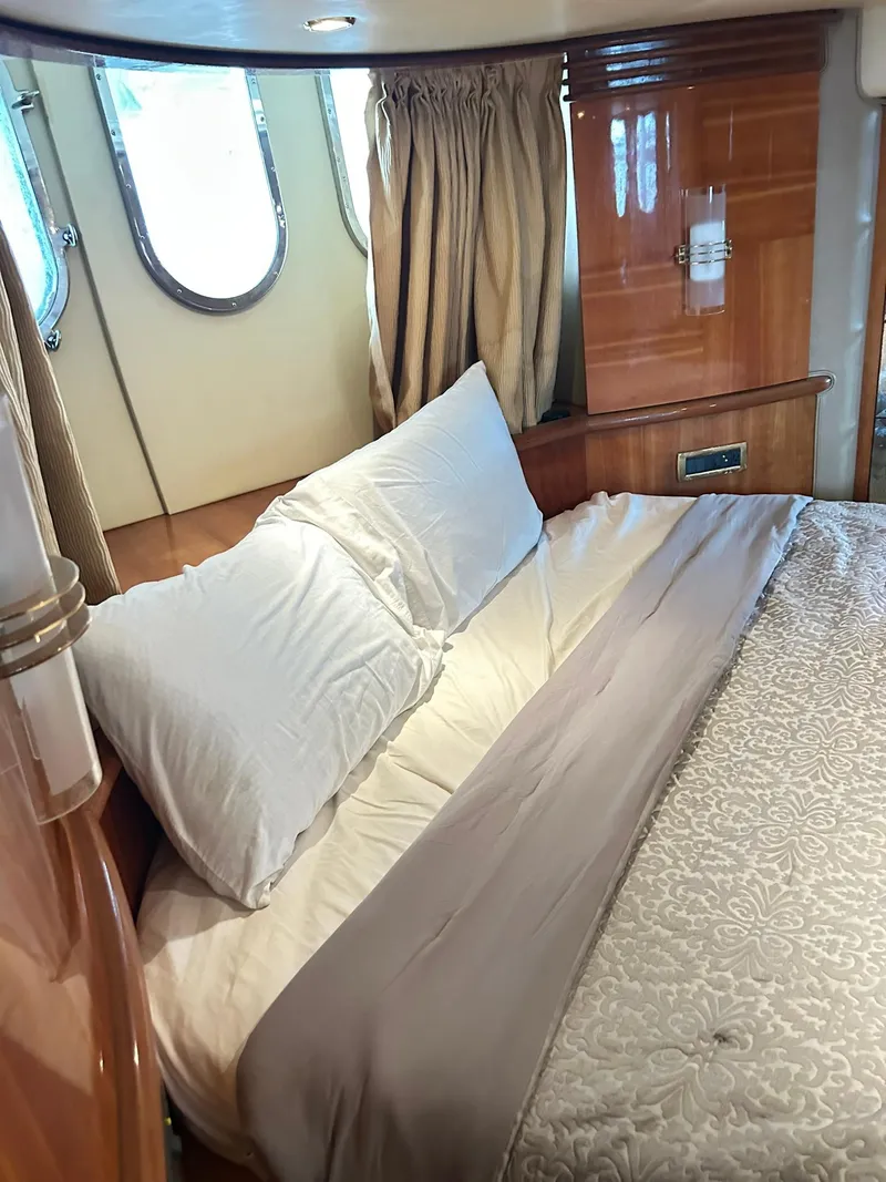 Slide: The Image of Azimut 62 2006 - 76