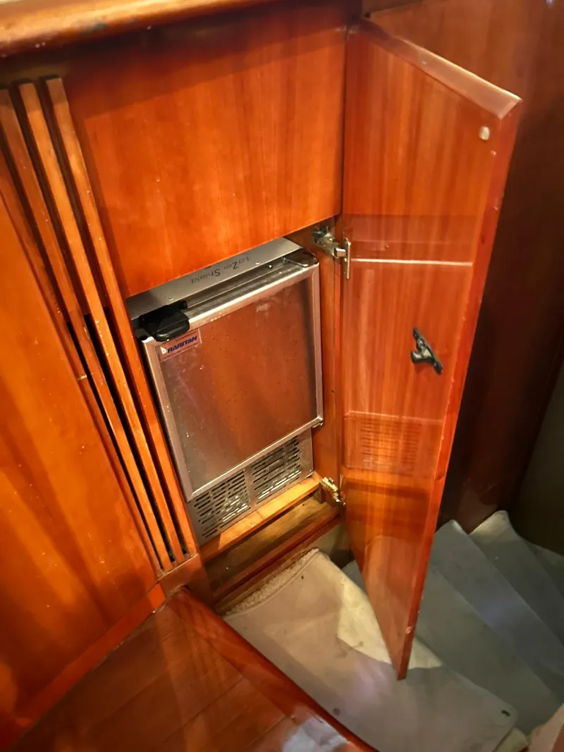 Slide: The Image of Azimut 62 2006 - 78