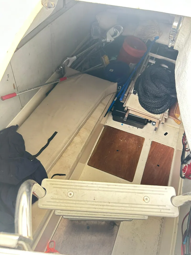 Slide: The Image of Azimut 62 2006 - 91