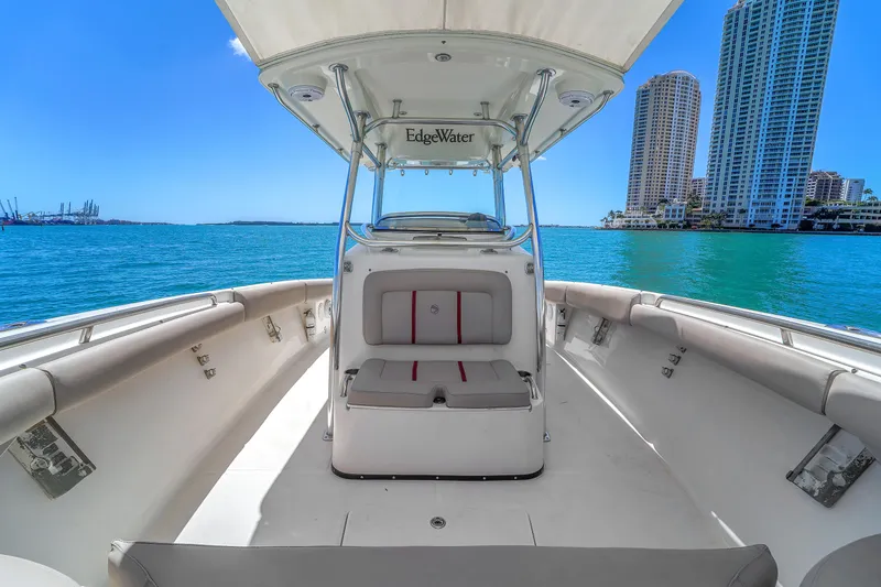 Slide: The Image of Edgewater 38CC 2007 - 14