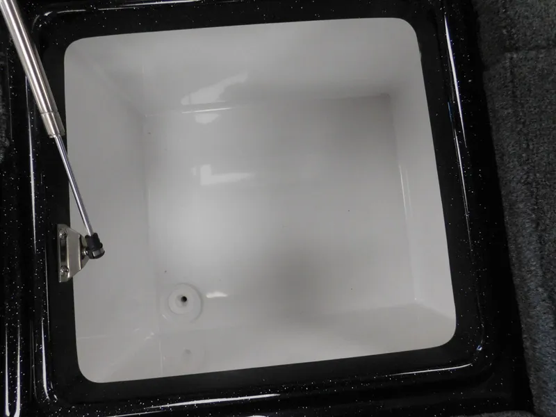 Slide: The Image of Phoenix Bass Boat 819 Pro XP 2025 - 12