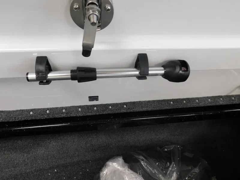 Slide: The Image of Phoenix Bass Boat 819 Pro XP 2025 - 24