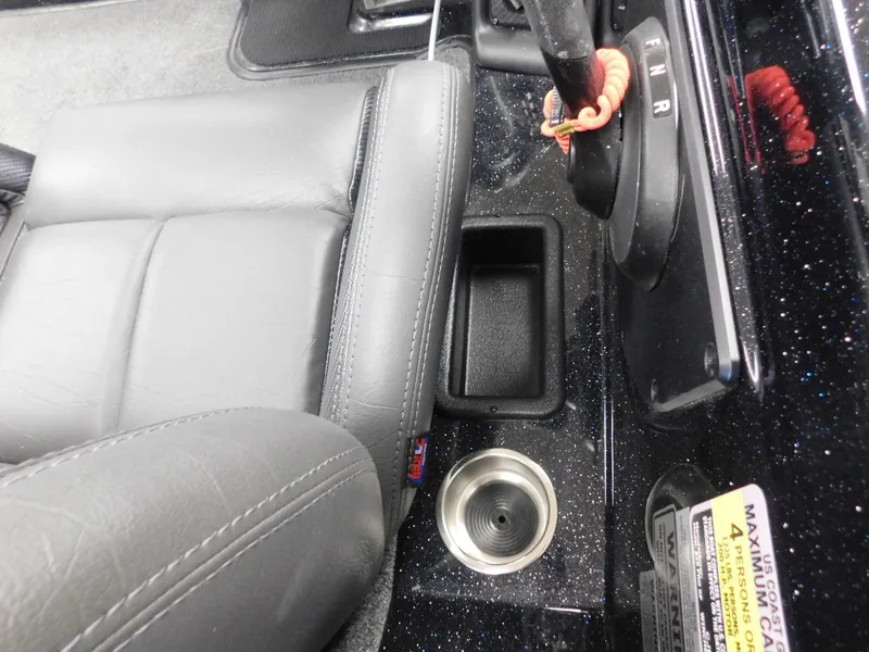 Slide: The Image of Phoenix Bass Boat 819 Pro XP 2025 - 45