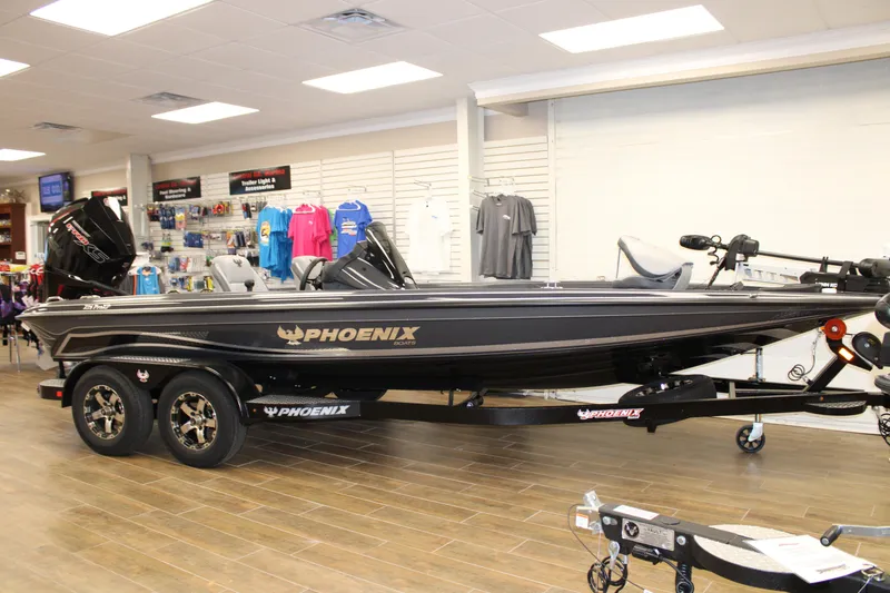 Slide: The Image of Phoenix Bass Boat 721 Pro XP 2025 - 1