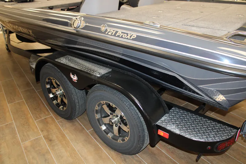 Slide: The Image of Phoenix Bass Boat 721 Pro XP 2025 - 6