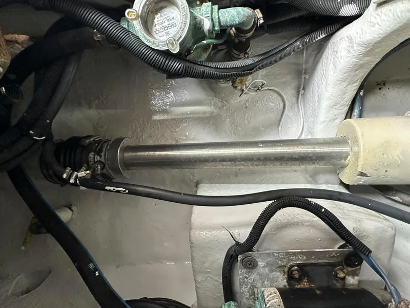 Slide: The Image of Sea Ray 58 Sedan Bridge 2006 - 50