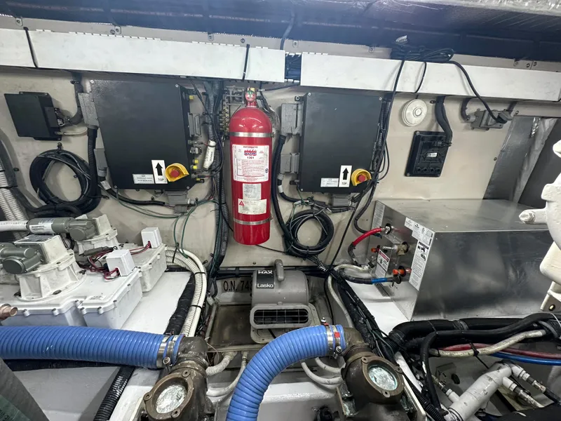 Slide: The Image of Sea Ray 58 Sedan Bridge 2006 - 55