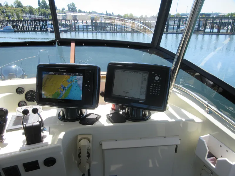 Slide: The Image of Tollycraft 48' Sedan 1982 - 109