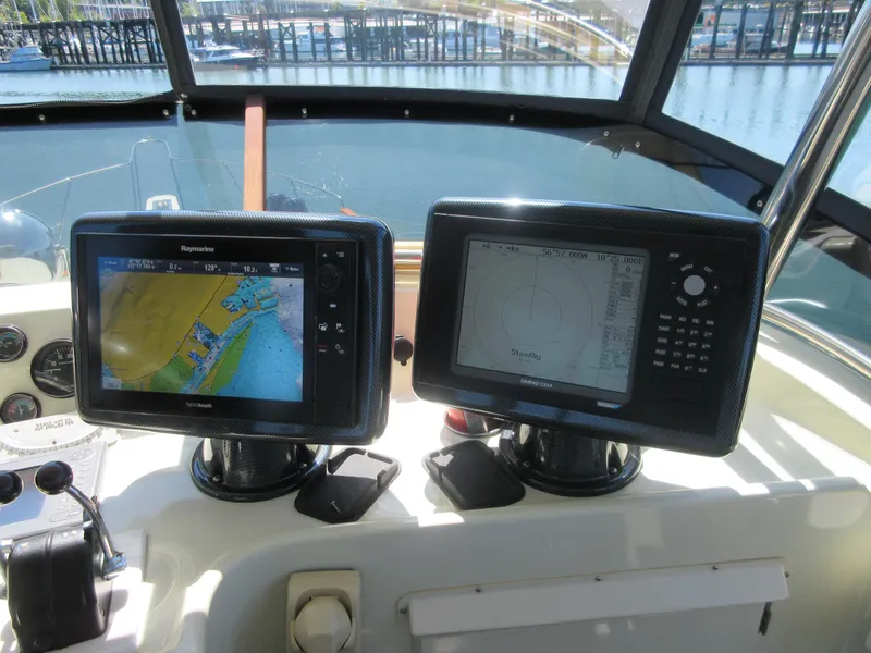 Slide: The Image of Tollycraft 48' Sedan 1982 - 110