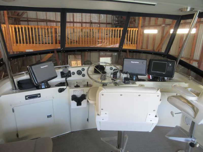 Slide: The Image of Tollycraft 48' Sedan 1982 - 20