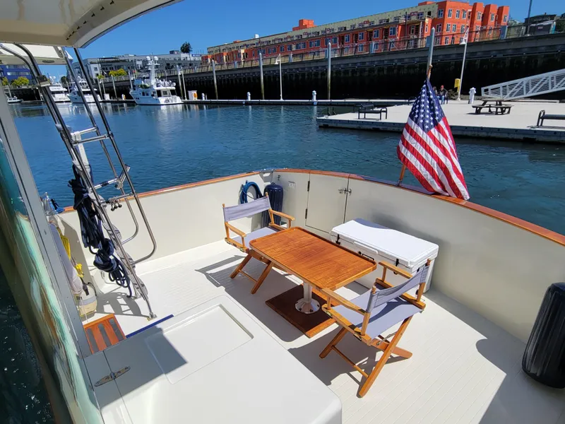 Slide: The Image of Tollycraft 48' Sedan 1982 - 3