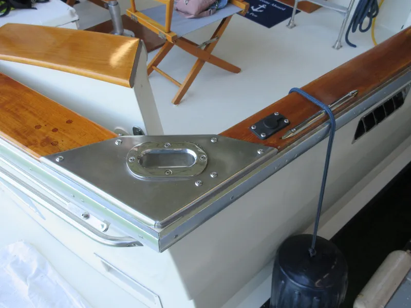 Slide: The Image of Tollycraft 48' Sedan 1982 - 34