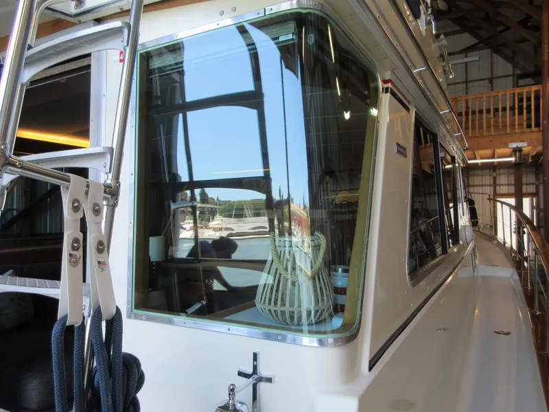 Slide: The Image of Tollycraft 48' Sedan 1982 - 65