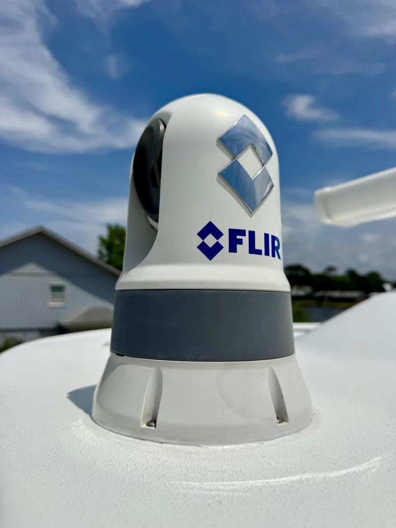 Slide: The Image of FLIR camera on 2020 Yellowfin 39 Offshore boat under clear sky. - 18
