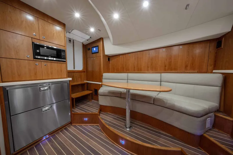 Slide: The Image of Albemarle 36 Express 2026 - 2