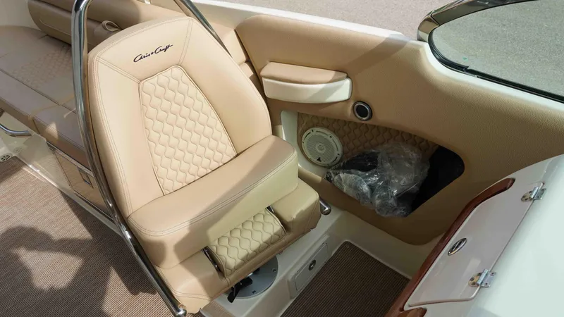 Slide: The Image of Chris-Craft 28 GT Launch 2024 - 18