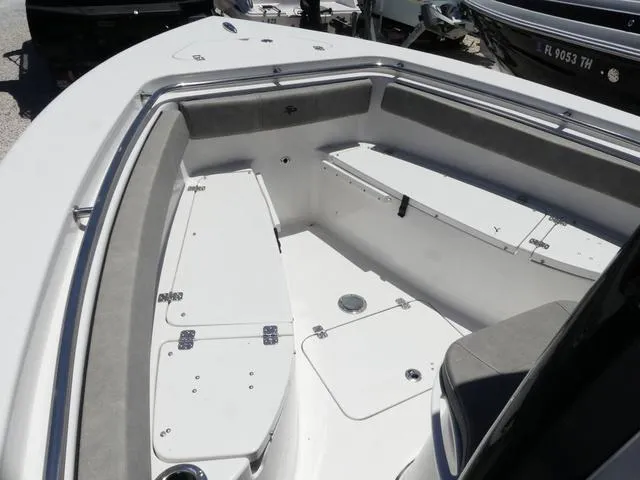 Slide: The Image of Sea Pro 219 Deep V Series 2023 - 15