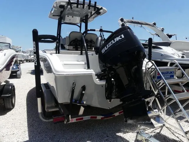 Slide: The Image of Sea Pro 219 Deep V Series 2023 - 5