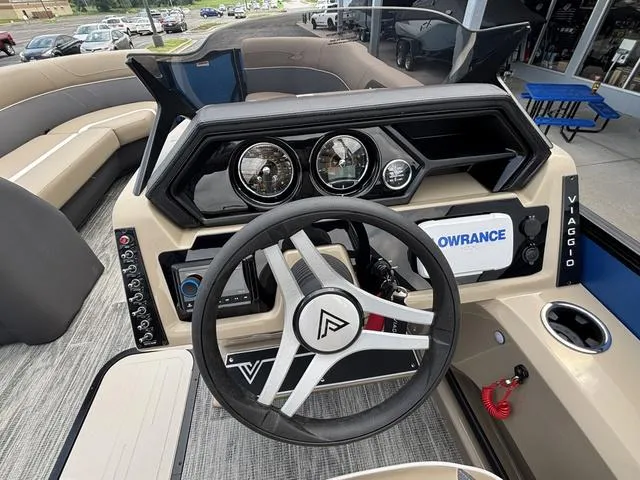 Slide: The Image of Viaggio X22S / DF200ATXSS 2025 - 19