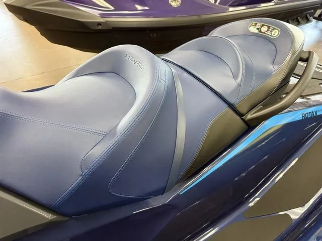 Slide: The Image of Sea-Doo GTX™ 170 Tech, Audio, iDF, iBR 2025 - 6