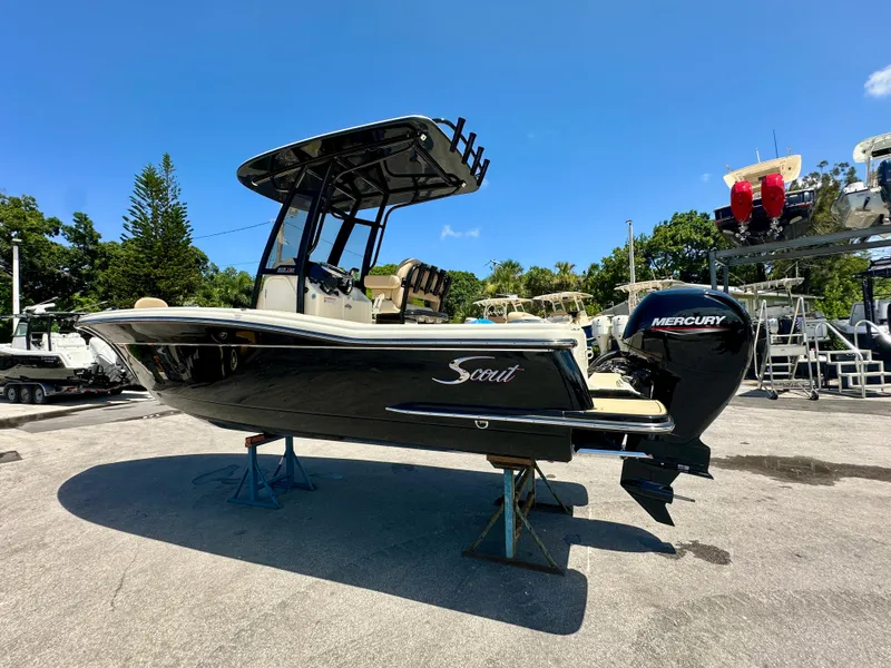 The Image of Scout 215 XSF 2025 - 0