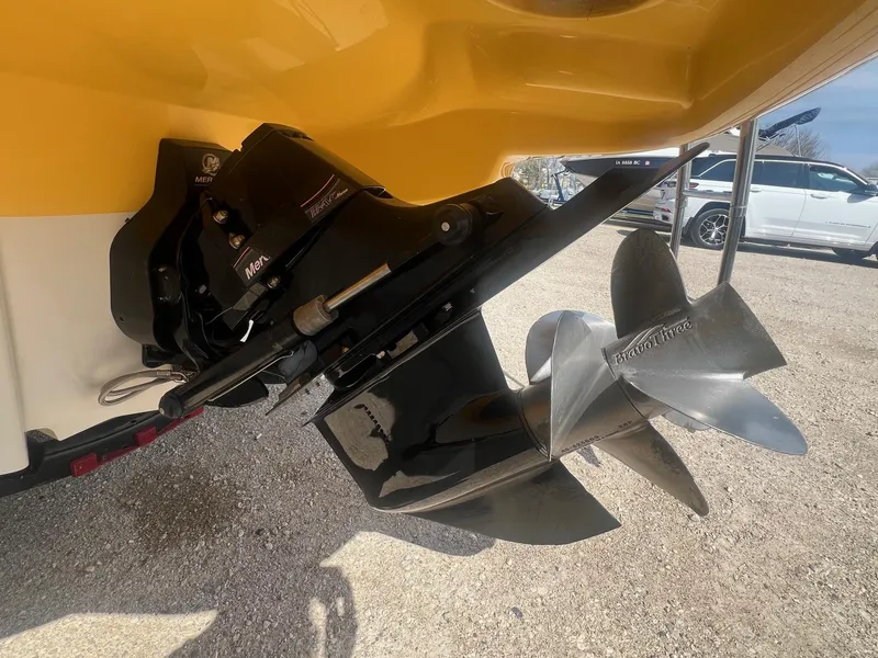 Slide: The Image of Close-up of a 2005 Sea Ray 220 Select boat's propeller and drive system. - 6