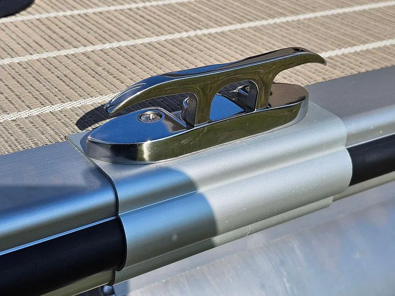 Slide: The Image of 2025 Bentley Elite 253 Admiral Tritoon (XLP3) - 37