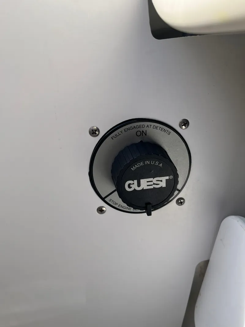 Slide: The Image of Boat control panel switch on a 2008 Sea Ray 205 Sport. - 6