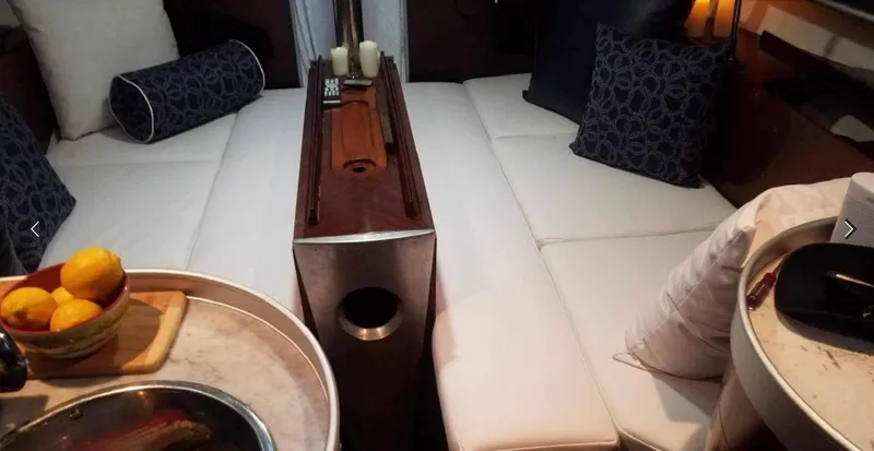 Slide: The Image of Beneteau 35S5 1991 - 14