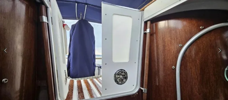 Slide: The Image of Beneteau 35S5 1991 - 15